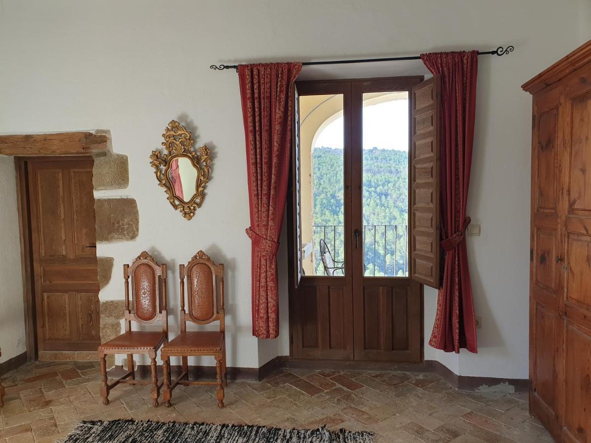 Casa Rural Sant Petrus De Madrona Otel Pinell de Solsones Dış mekan fotoğraf