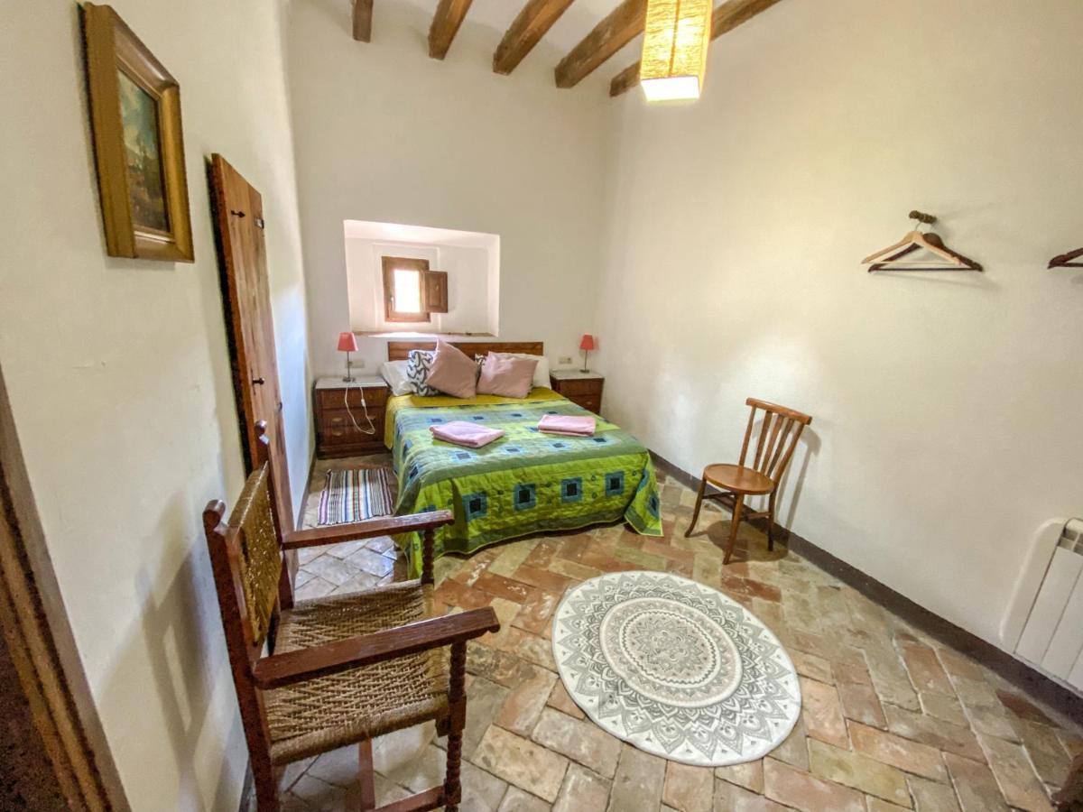 Casa Rural Sant Petrus De Madrona Otel Pinell de Solsones Dış mekan fotoğraf