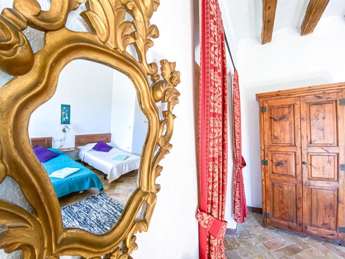 Casa Rural Sant Petrus De Madrona Otel Pinell de Solsones Dış mekan fotoğraf