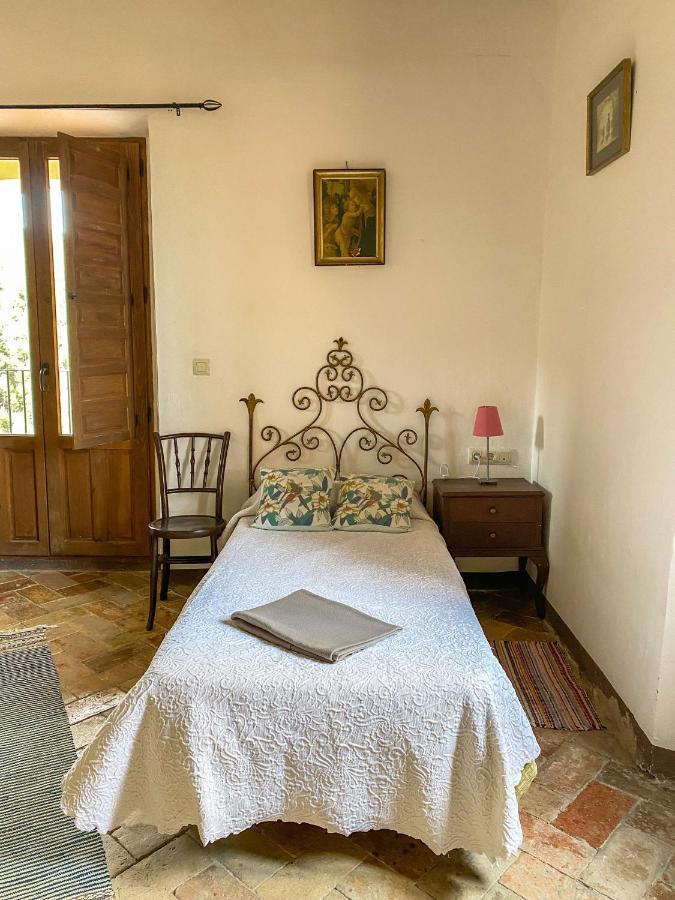 Casa Rural Sant Petrus De Madrona Otel Pinell de Solsones Dış mekan fotoğraf