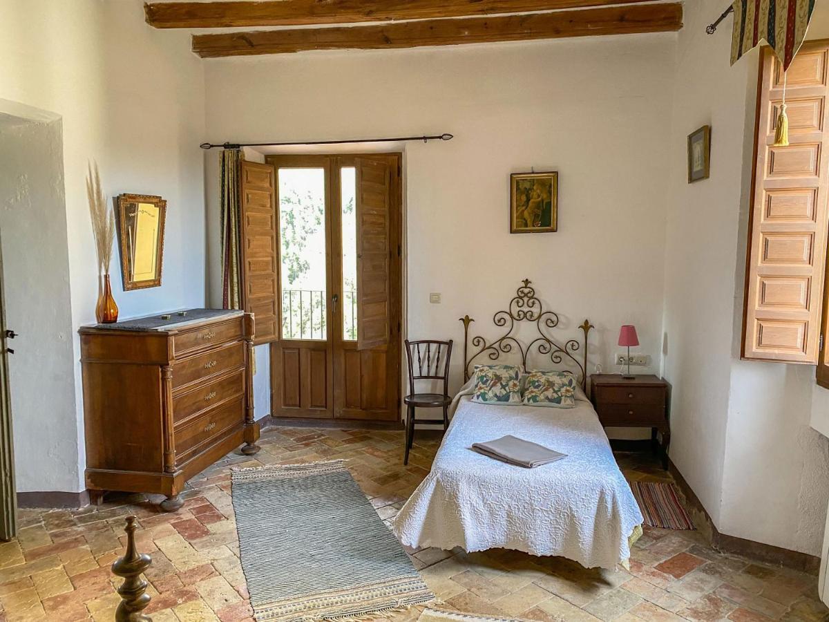 Casa Rural Sant Petrus De Madrona Otel Pinell de Solsones Dış mekan fotoğraf